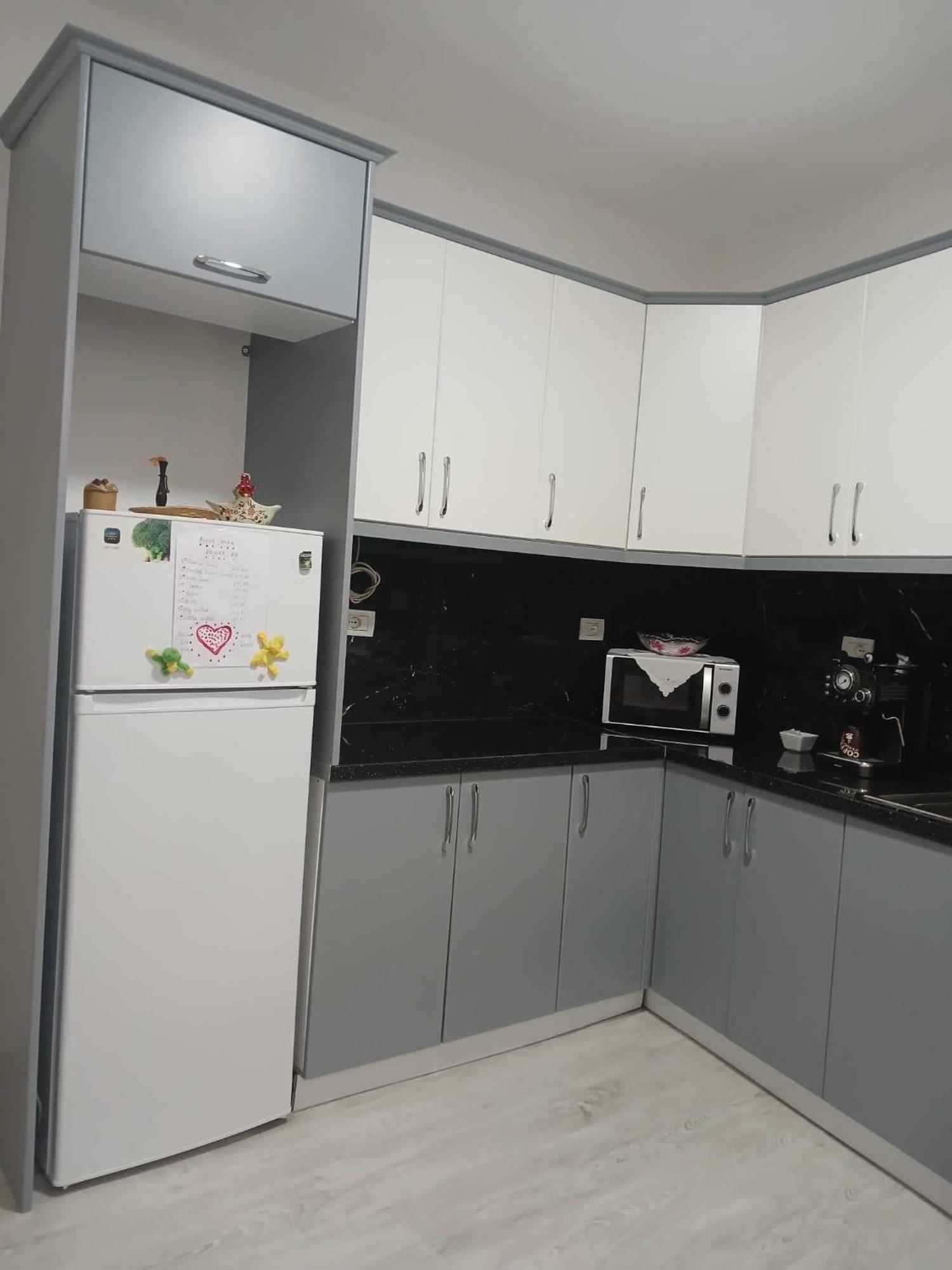 Eniguesthouse Gjirokastër Buitenkant foto